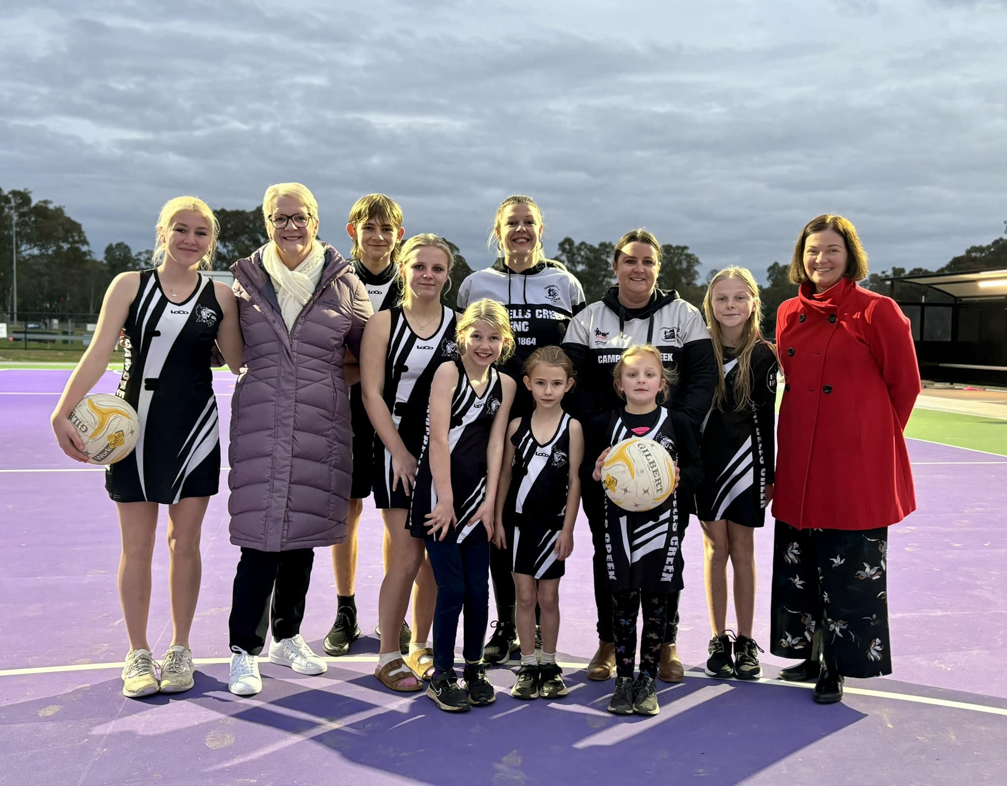 Campbells Creekers Score New Netball Court Main Image